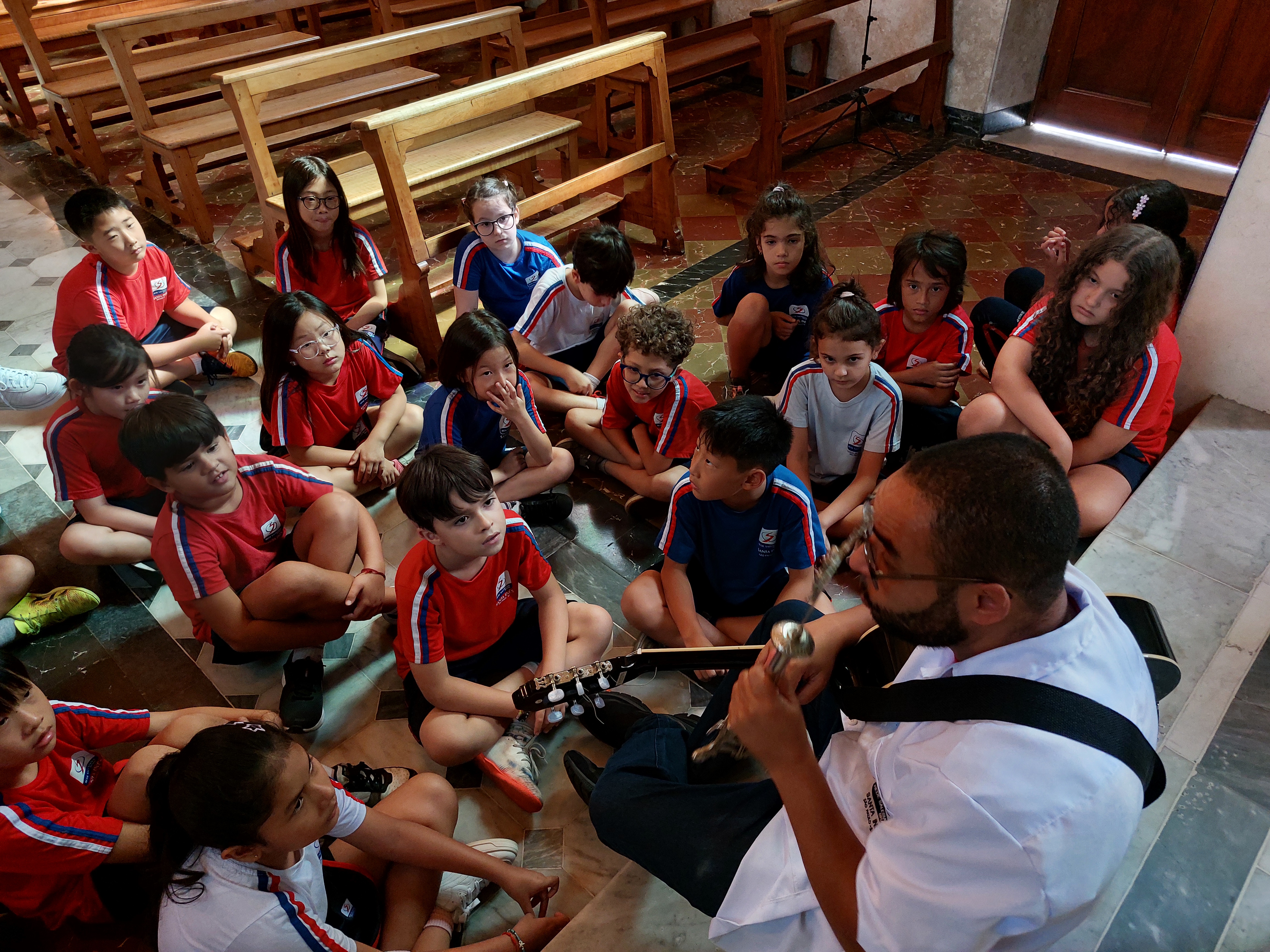 Turmas do Ensino Fundamental Anos Iniciais celebram a chegada da Páscoa
